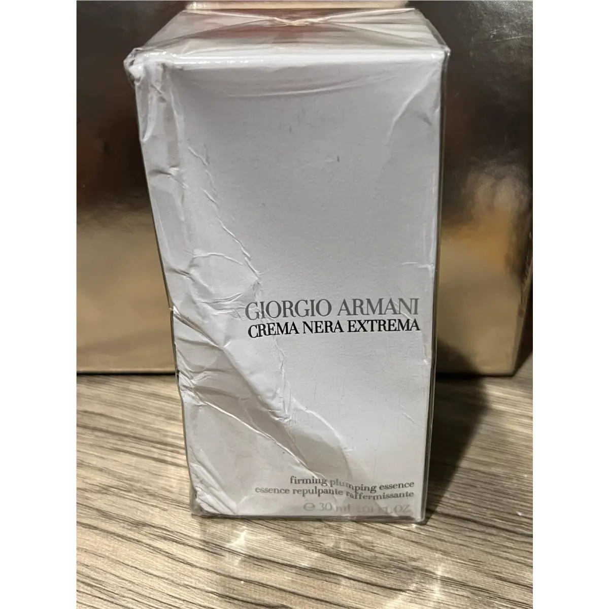 Giorgio Armani Crema Nera Extrema Firming Plumping Essence 1.01oz