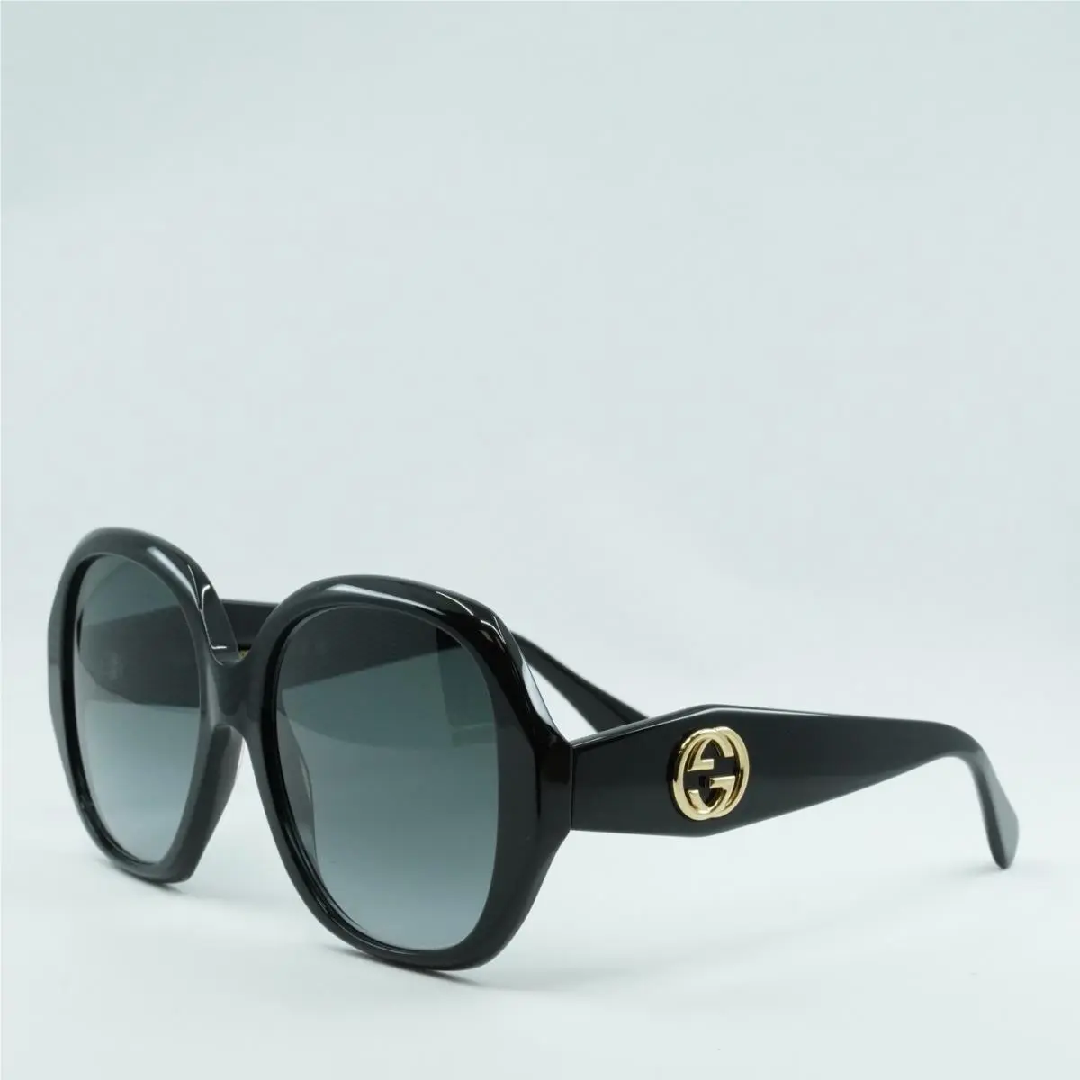GG0796S 001 Black/grey Gradient 56-18-140 Sunglasses by Gucci
