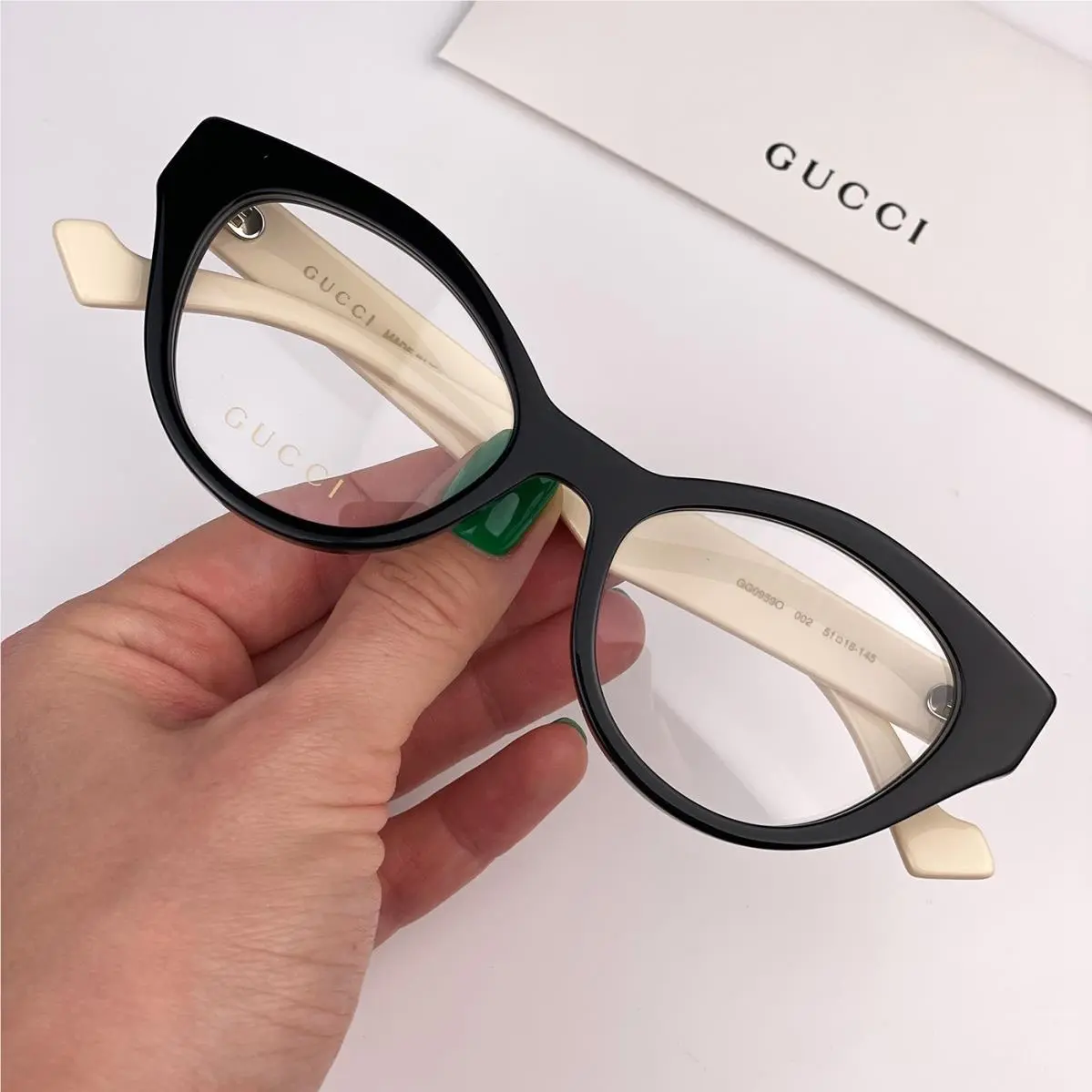 Gucci Women Eyeglasses Black White Temples Cat Eye GG0959O 002