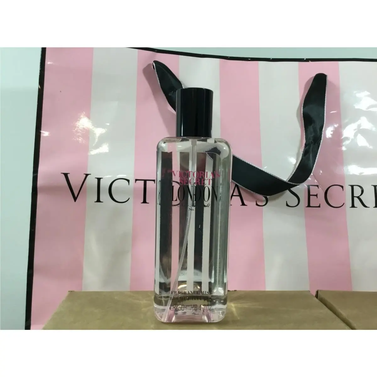 Victoria`s Secret Fragrance Body Mist Limited Edition - Pick One LONDON NEW BOND ST by Victoria's Secret