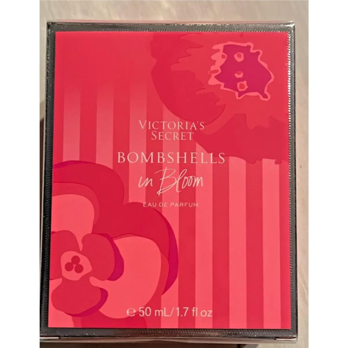 Bombshell in Bloom By Victoria`s Secret 1.7 oz/50 ml Eau De Parfum Spray