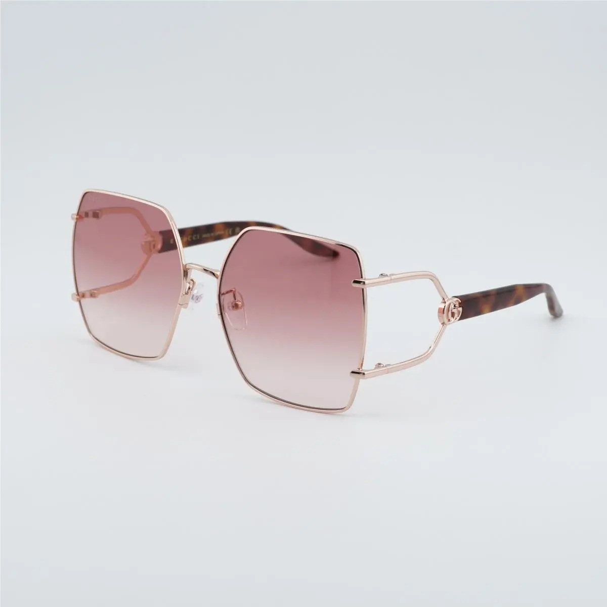 Gucci GG1564SA 004 Gold/red Gradient 61-17-145 Sunglasses - Frame: Gold, Lens: Red Gradient, code: 004