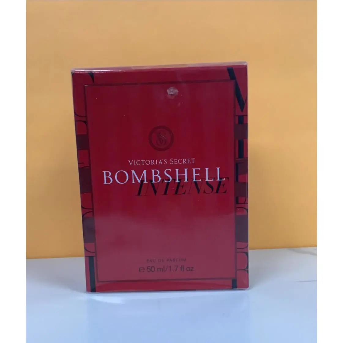 Bombshell Intense Eau De Parfum Spray 1.7 Oz / 50 ml Women Victoria`s Secret