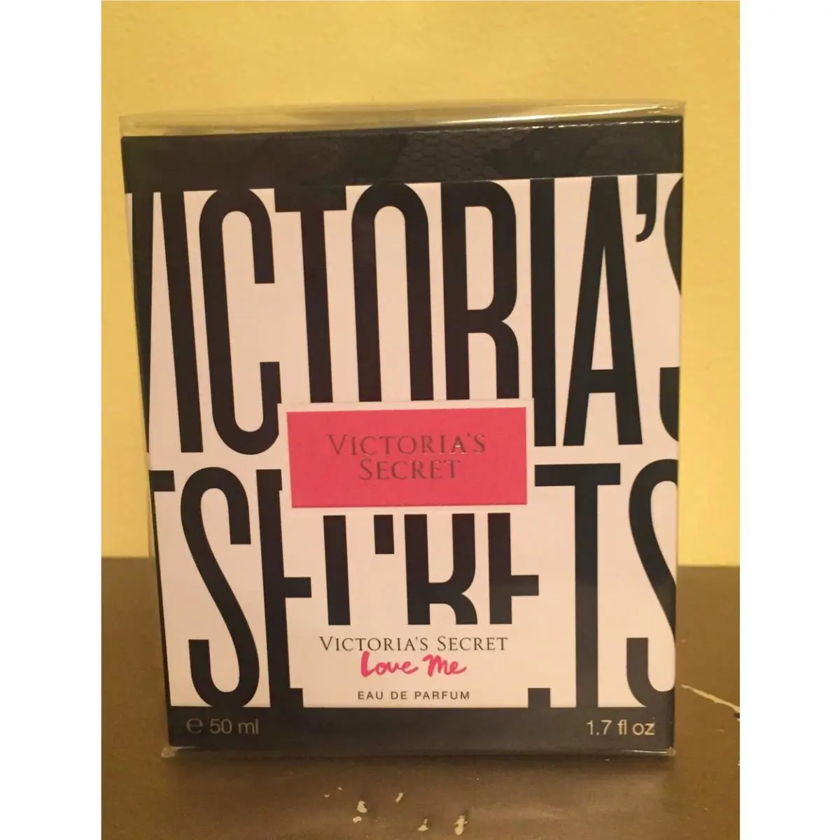 Victoria`s Secret Love Me Eau de Parfum 1.7 fl Oz. Box