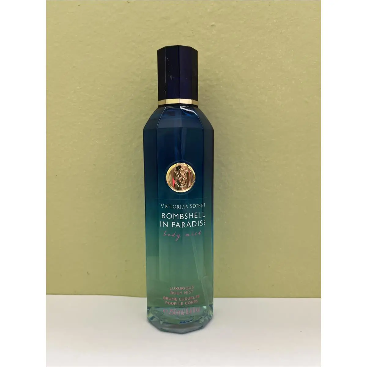 1 Victoria`s Secret Bombshell IN Paradise Luxurious Body Mist 8.4oz/250ml by Victoria's Secret