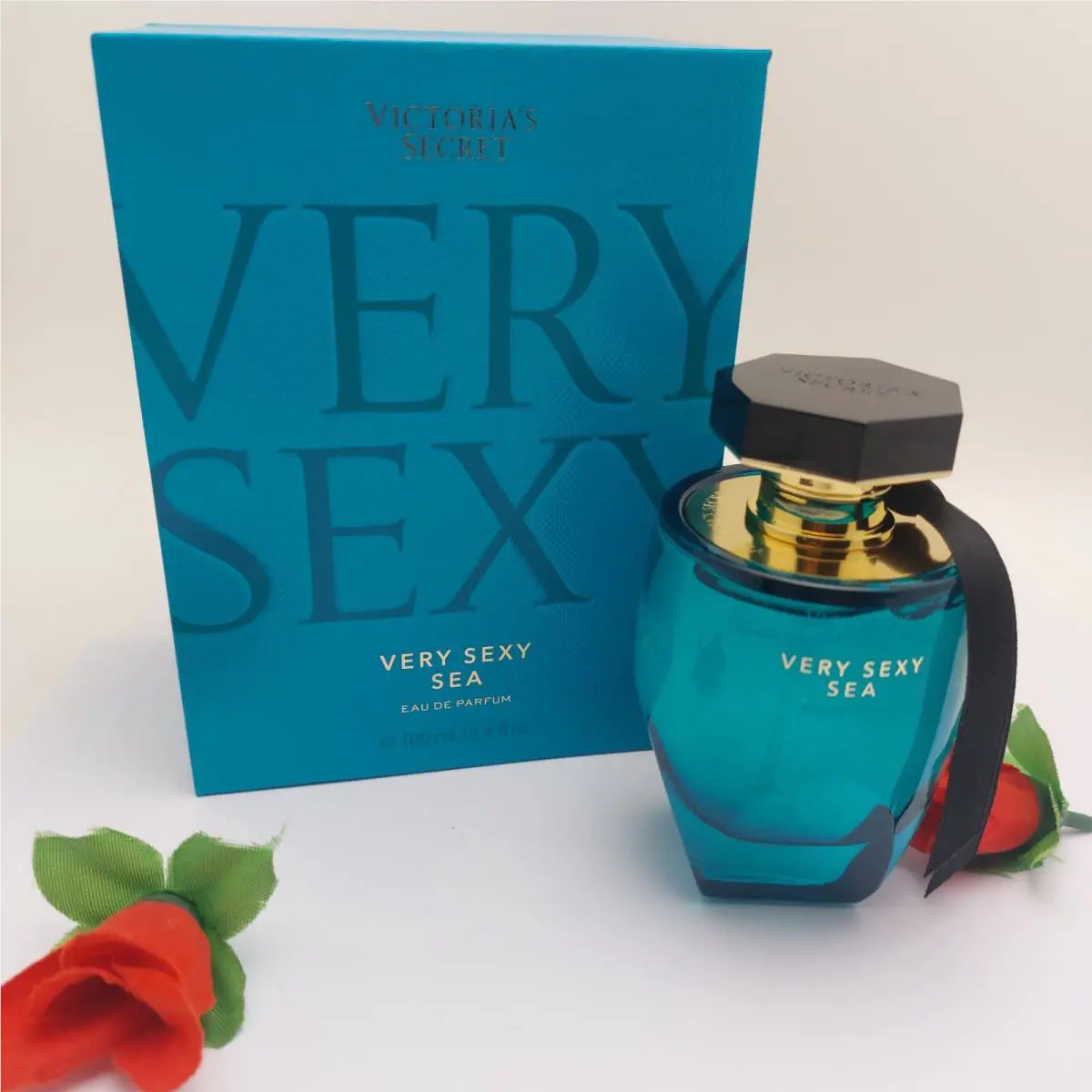 Victoria`s Secret Very Sexy Sea Eau DE Parfum Spray 3.4 OZ