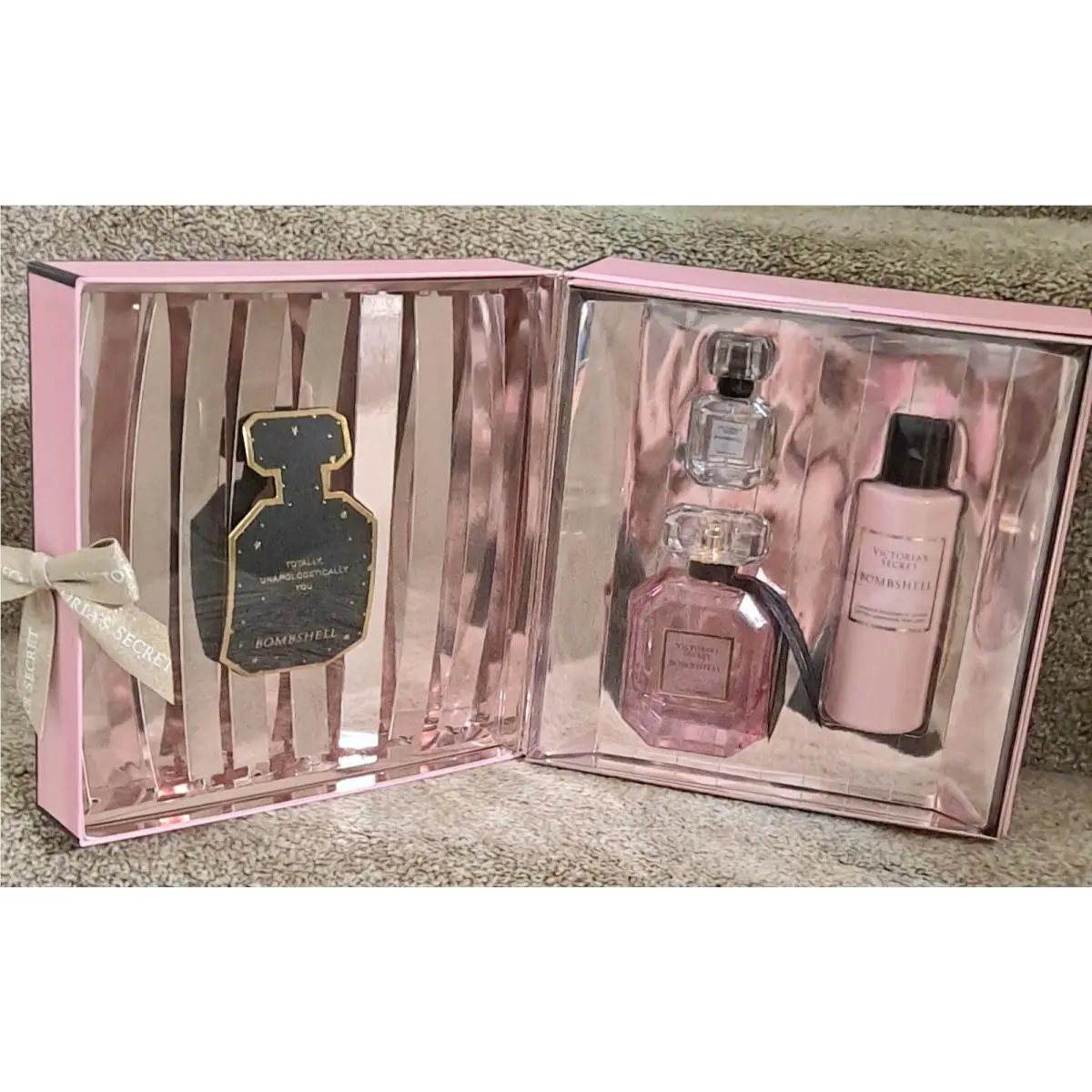 Victoria Secret Bombshell 3 Piece Gift Set by Victoria's Secret