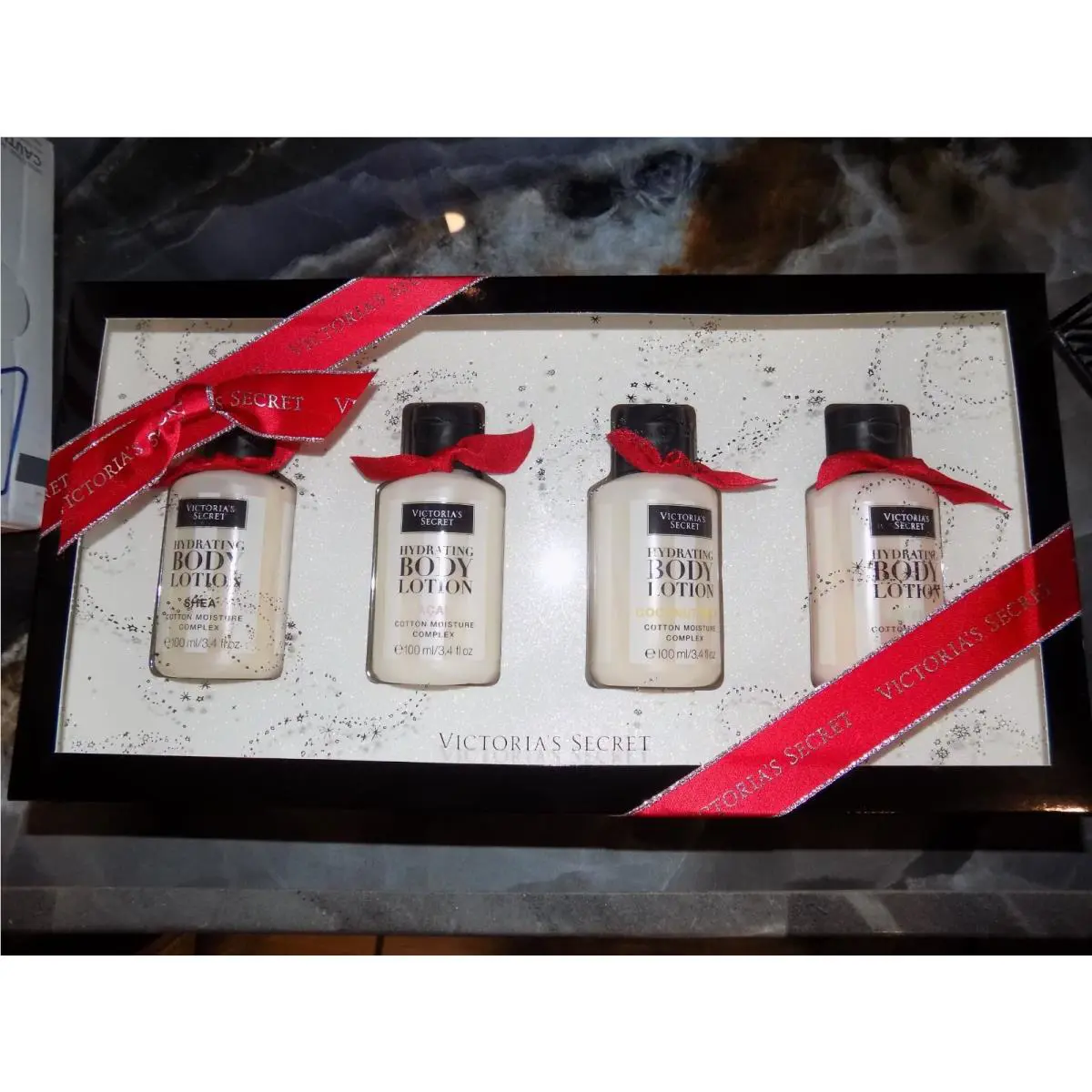 Victoria`s Secret 4 Pc. Cotton Moisture Body Lotion Gift Set