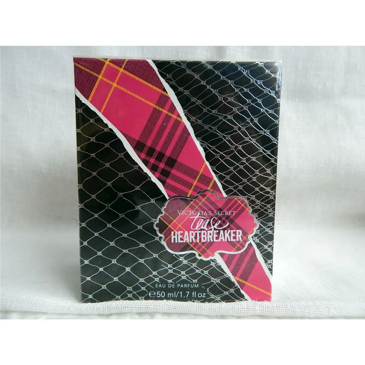 Victoria`s Secret Tease Heartbreaker Eau de Parfum 1.7 Fl. Oz