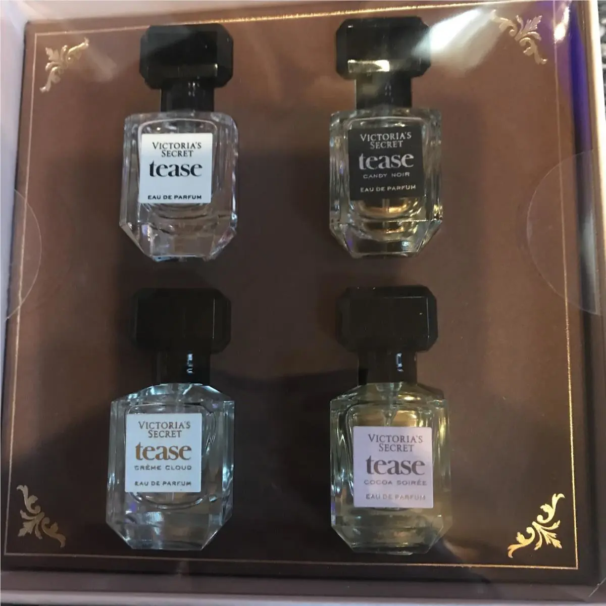 Victoria`s Secret Tease Mini Perfume Gift Set 4 Piece Eau De Parfum Travel
