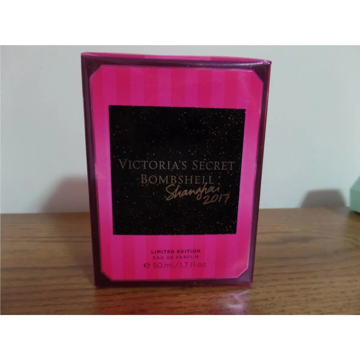 Victoria`s Secret Bombshell Shanghai 2017 Limited Edition Perfume 1.7fl oz by Victoria's Secret