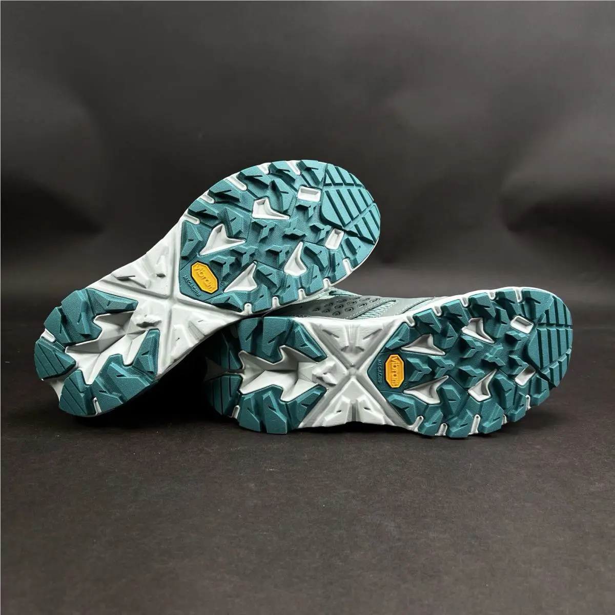 Hoka shoes - Hoka One One Anacapa Breeze - 1134506 - Blue 7