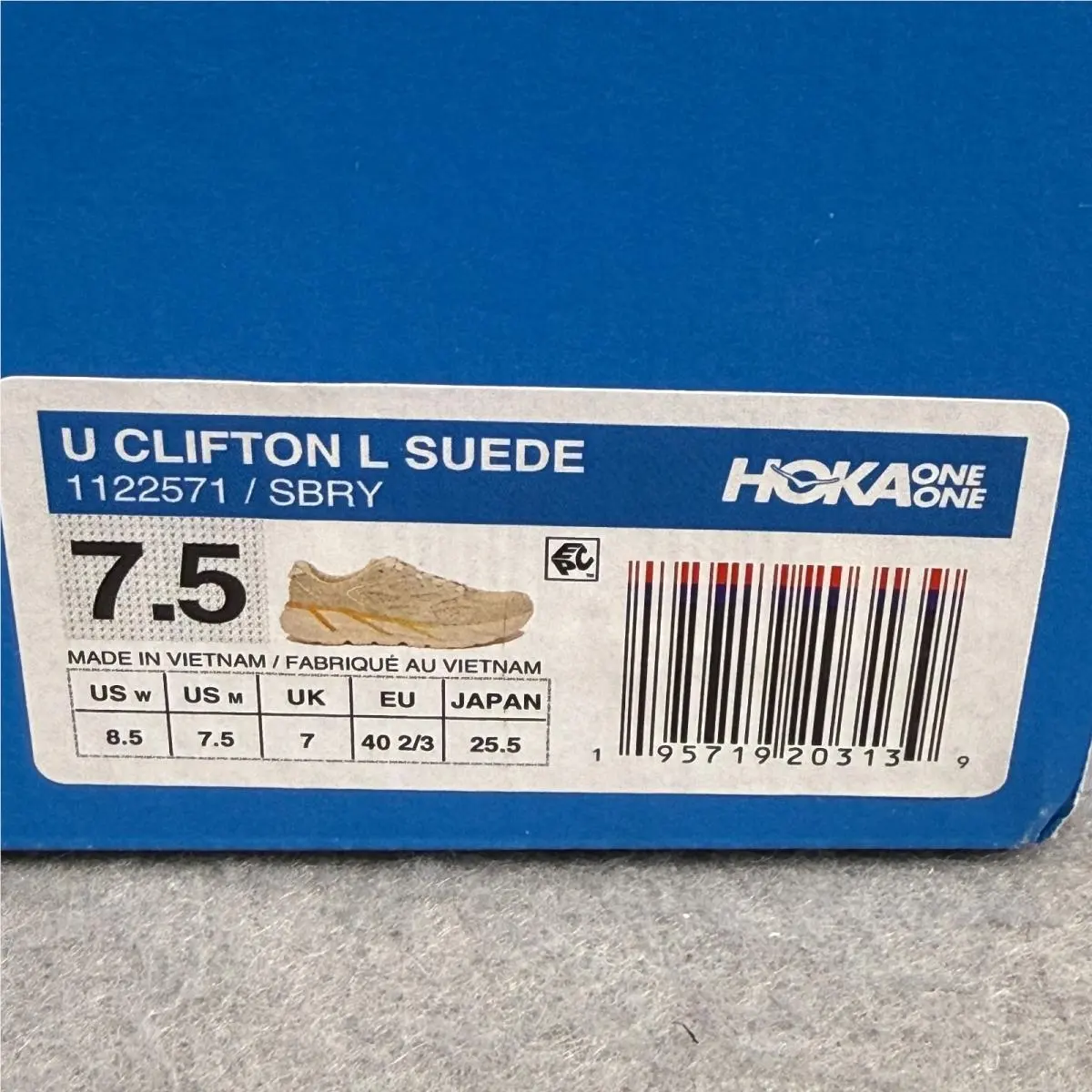 Hoka shoes - Hoka One One U Clifton L Suede - 1122571 SBRY - Short Bread/Radiant Yellow 8