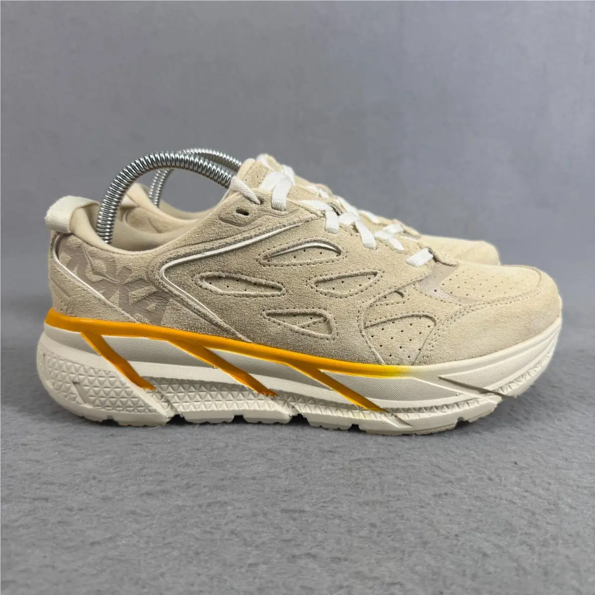 Hoka shoes - Hoka One One U Clifton L Suede - 1122571 SBRY - Short Bread/Radiant Yellow 0