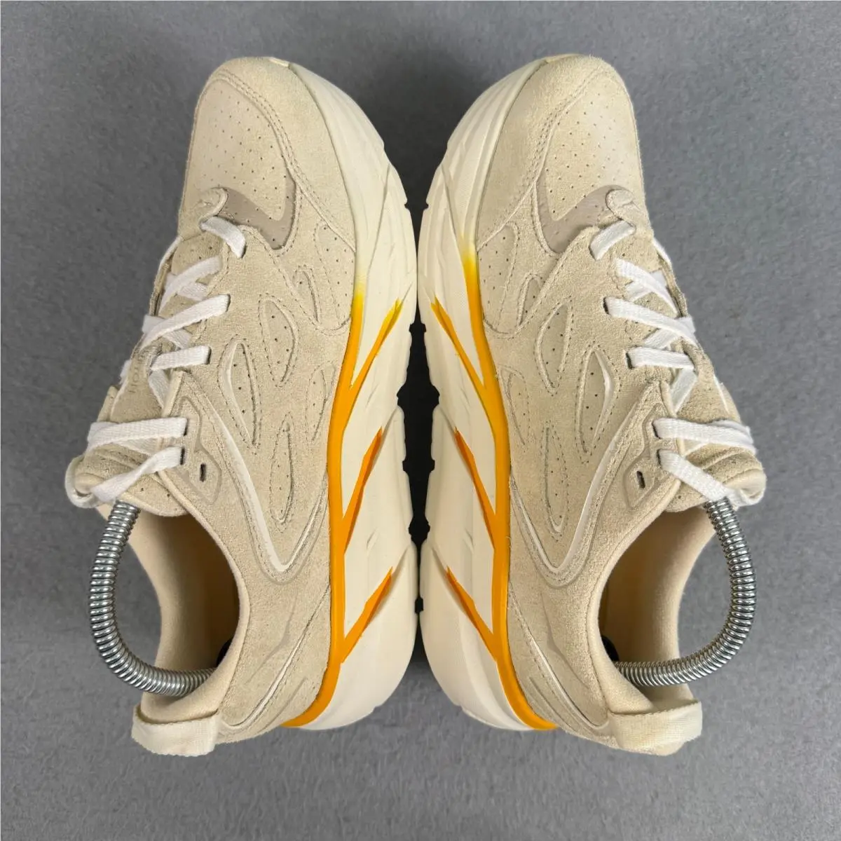 Hoka shoes - Hoka One One U Clifton L Suede - 1122571 SBRY - Short Bread/Radiant Yellow 5