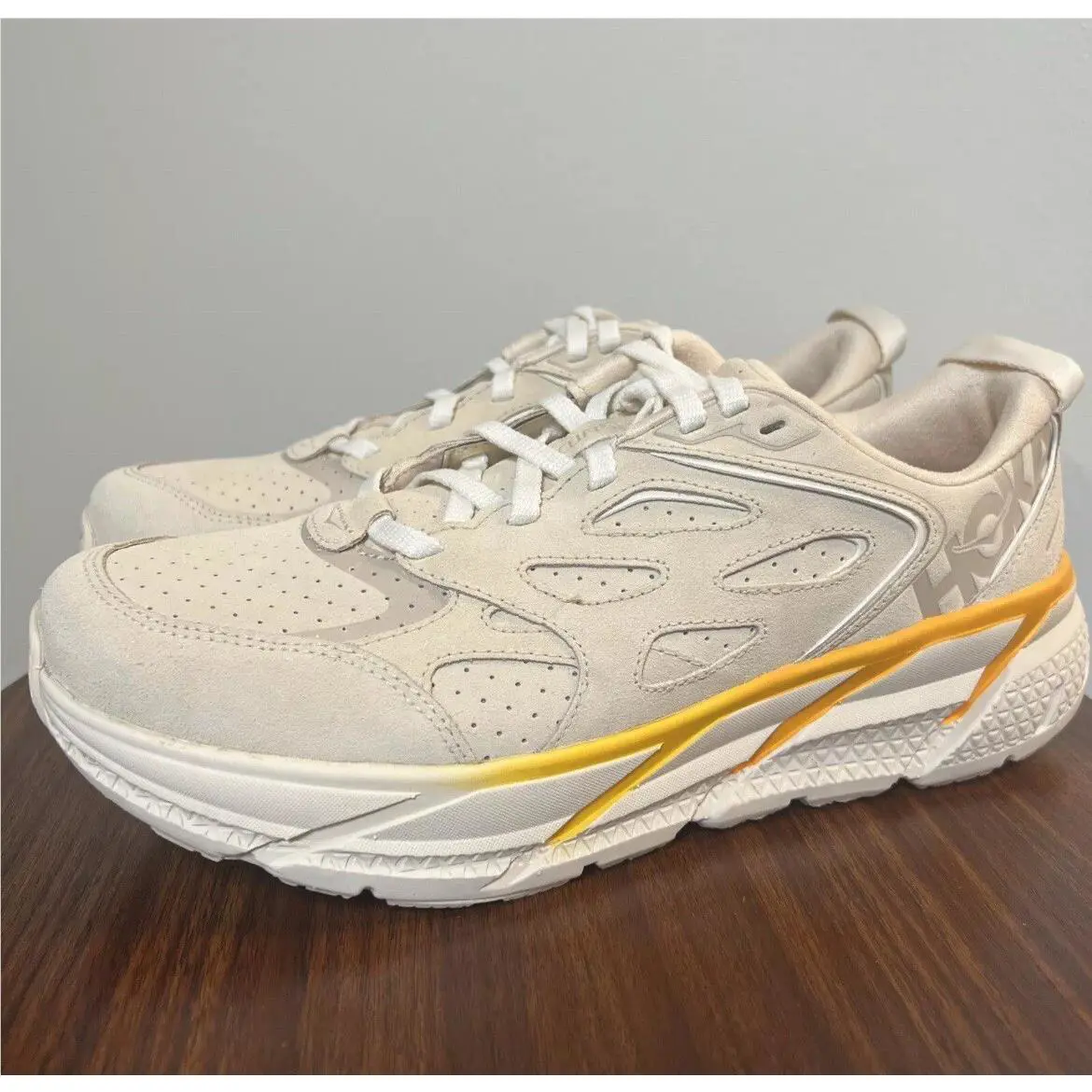 Hoka shoes - Hoka One One Clifton L - 1122571-SBRY - Beige 1