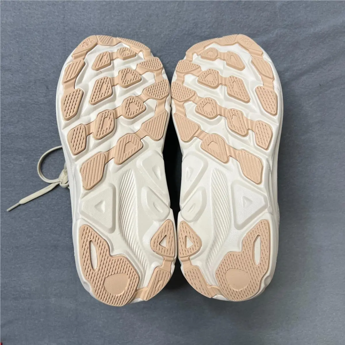 Hoka shoes - Hoka One One Clifton 9 - 1127896 - Beige (UPC: 196568720129) 2