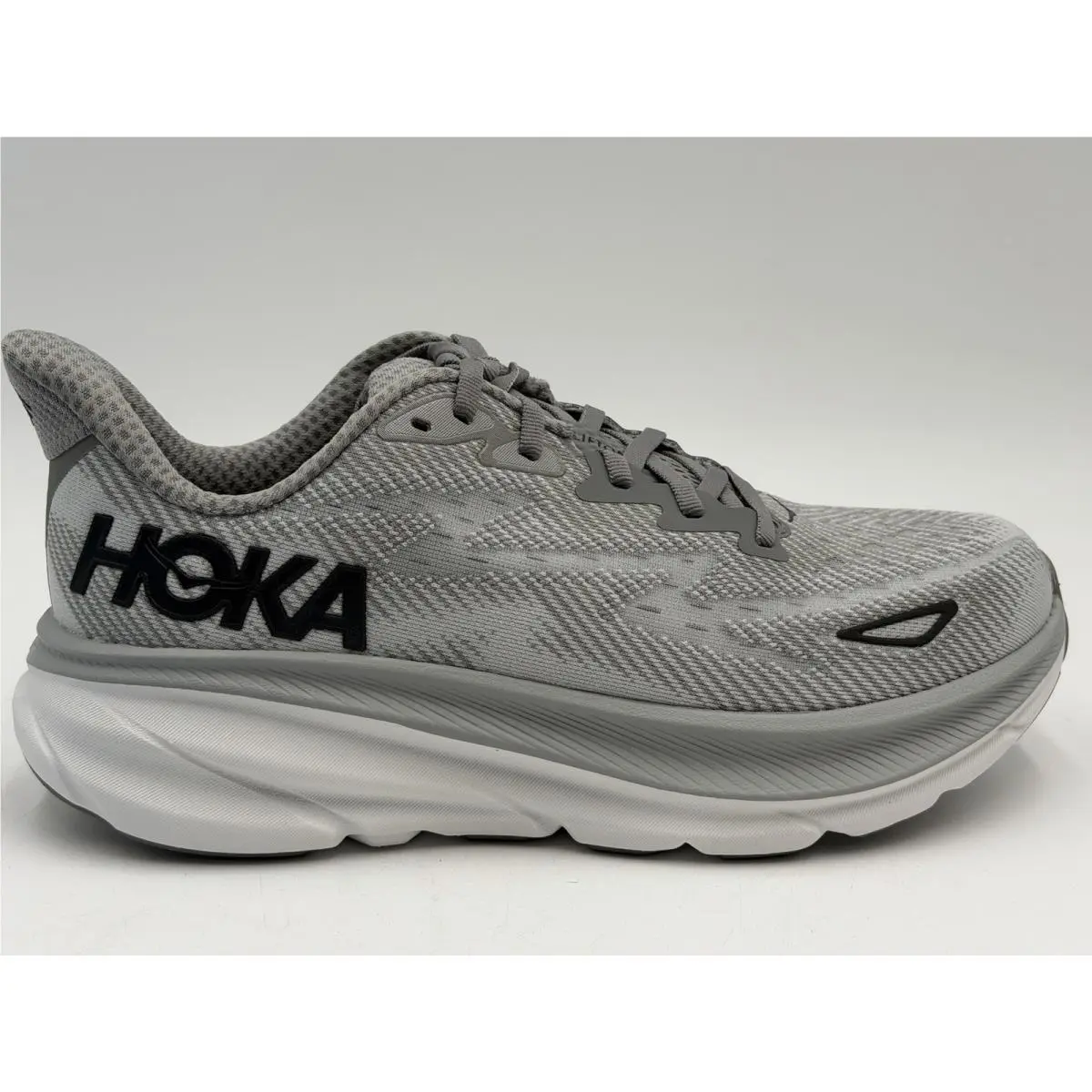 Hoka SZ 9.5 D Clifton 9 Lightweight Running Shoes For Men`s in Hmbc Grey