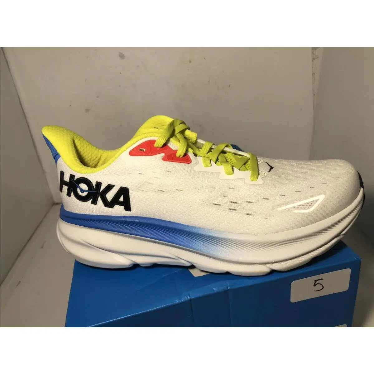 Hoka One Clifton 9 Virtual Blue White 1127895 Bvr Running Shoe Men`s Size 7 D