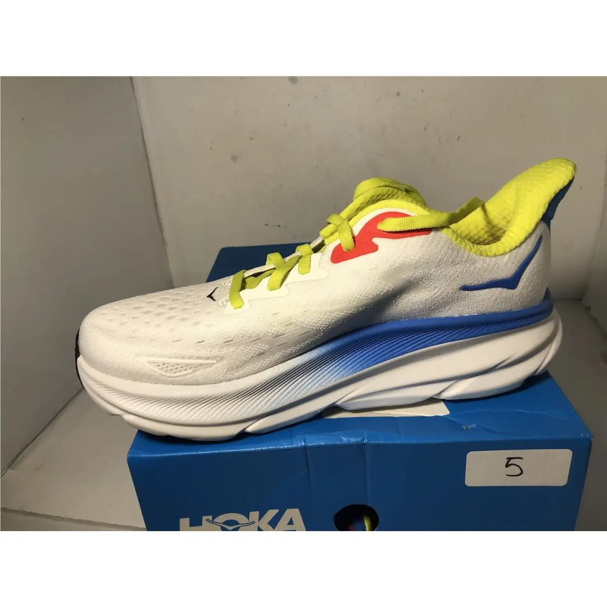 Hoka shoes - Hoka One One Clifton 9 - 1127895 - White 0