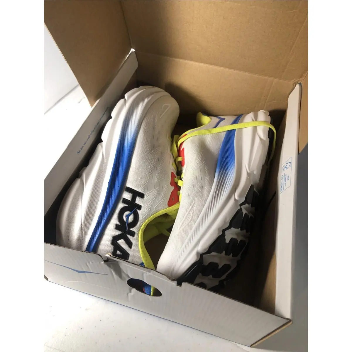 Hoka shoes - Hoka One One Clifton 9 - 1127895 - White 2