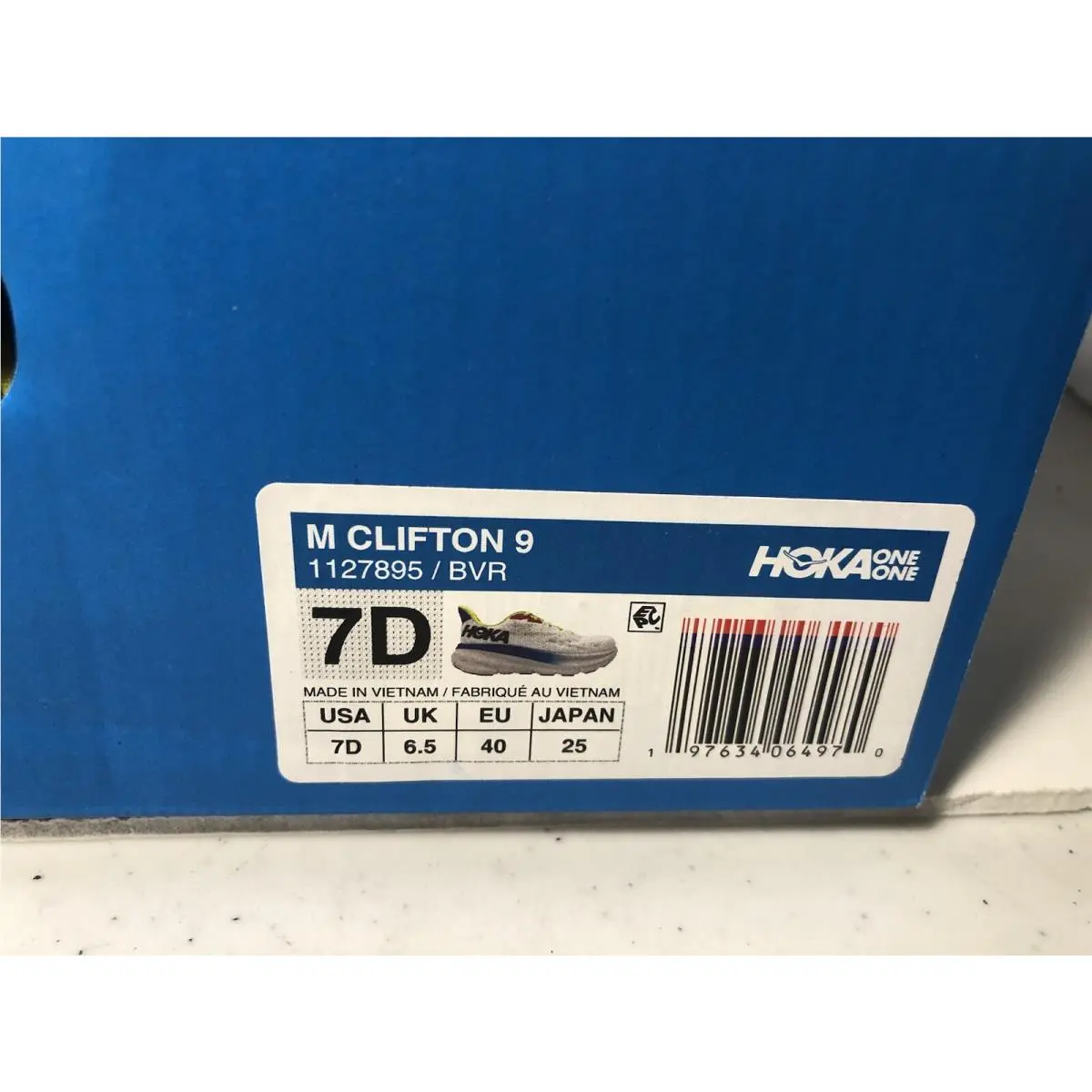 Hoka shoes - Hoka One One Clifton 9 - 1127895 - White 3