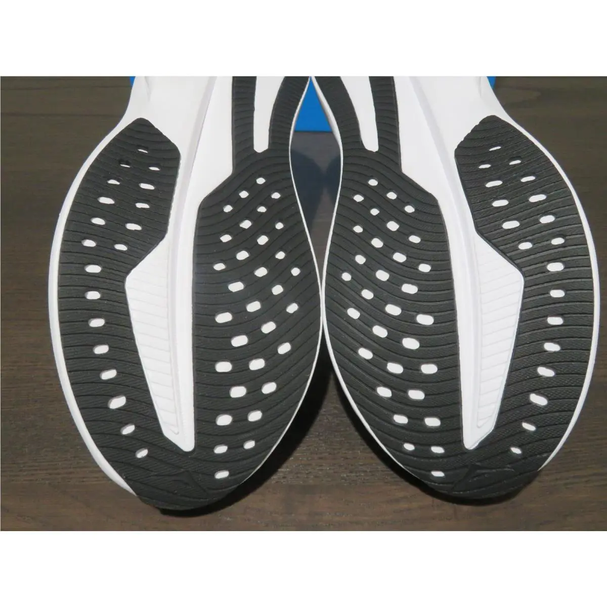 Hoka shoes - Hoka One One Mach 6 - 1147790 BWHT - Black 5
