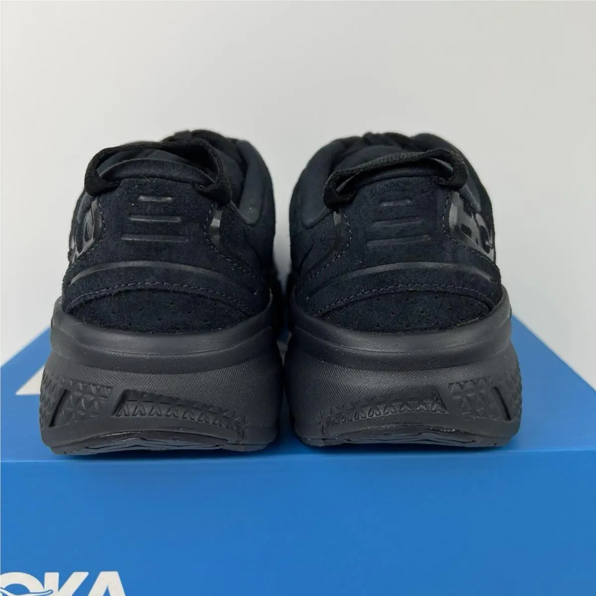 Hoka shoes - Hoka One One Clifton L - 1122571 - Black 4