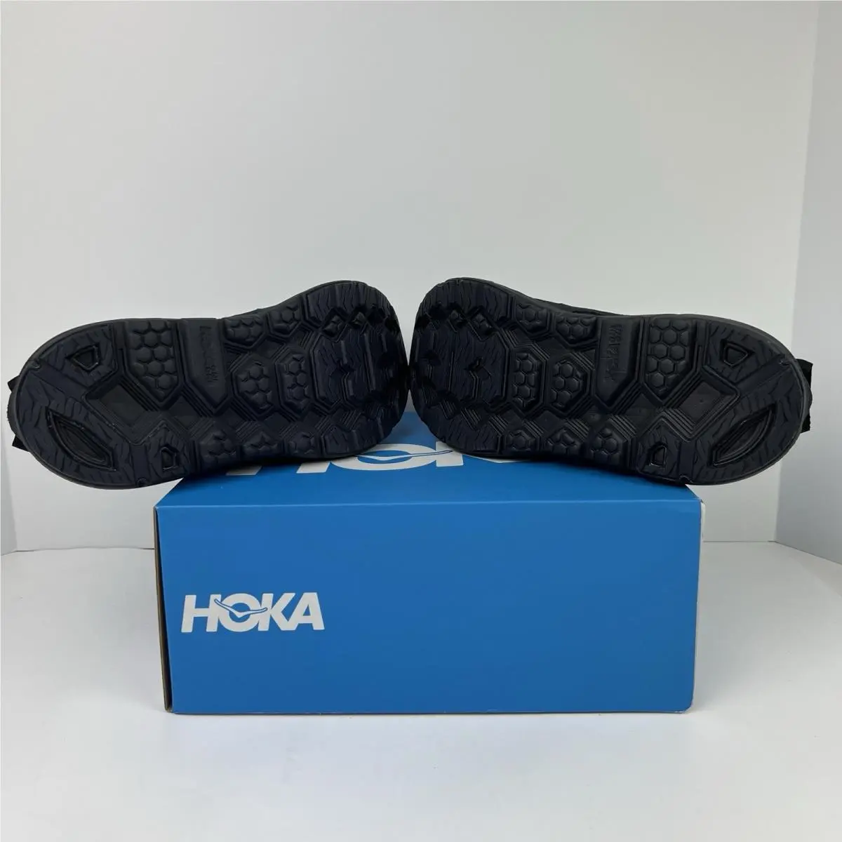 Hoka shoes - Hoka One One Clifton L - 1122571 - Black 5