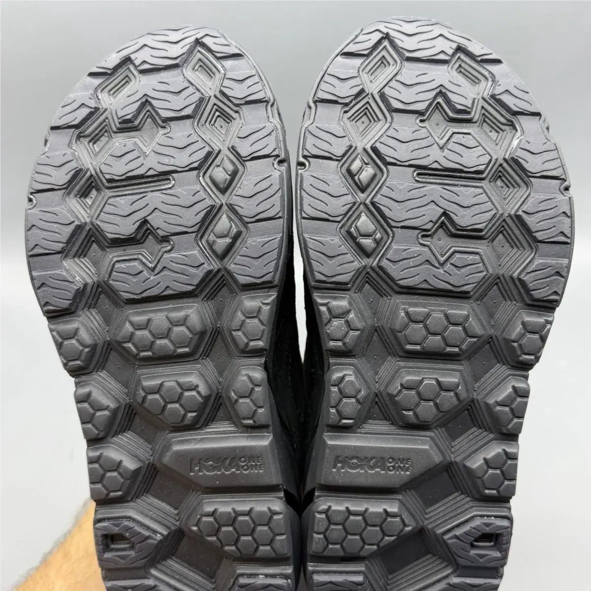Hoka shoes - Hoka One One Clifton L - 1122571 - Black (UPC: 0196565519276) 7