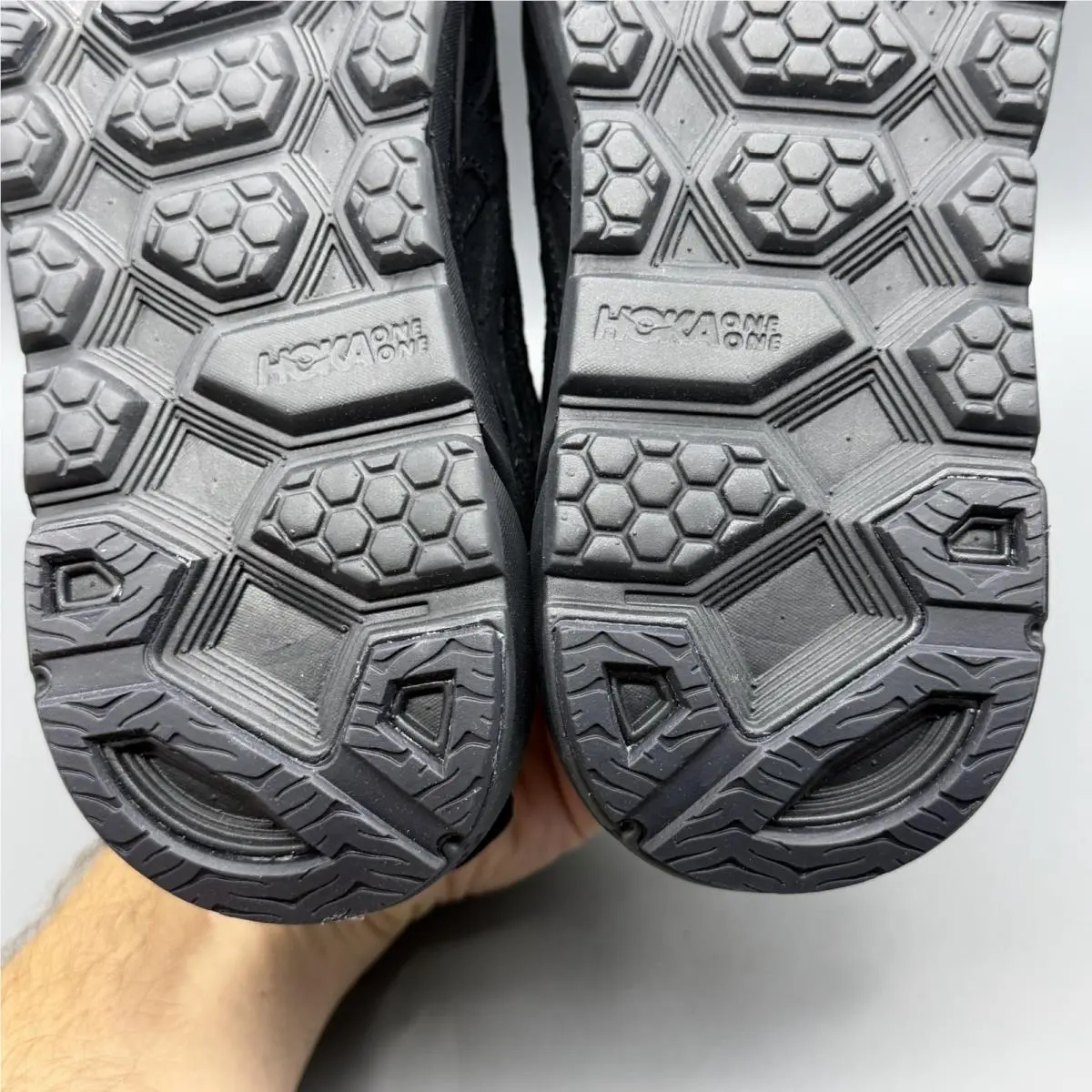 Hoka shoes - Hoka One One Clifton L - 1122571 - Black (UPC: 0196565519276) 8