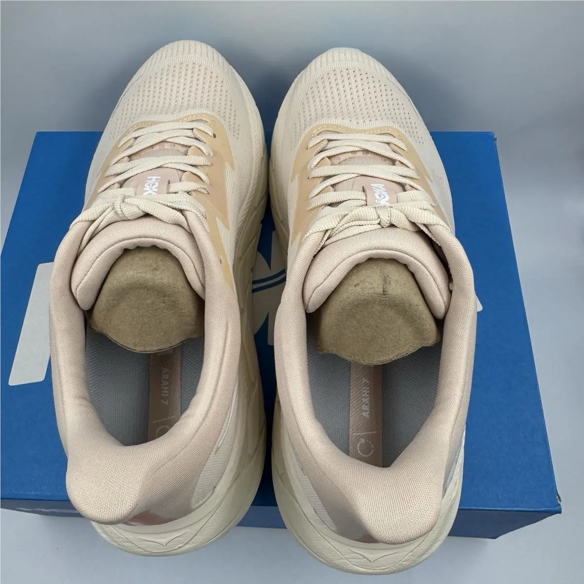 Hoka shoes - Hoka One One Arahi 7 - 1147851 - Vanilla / Cream 3