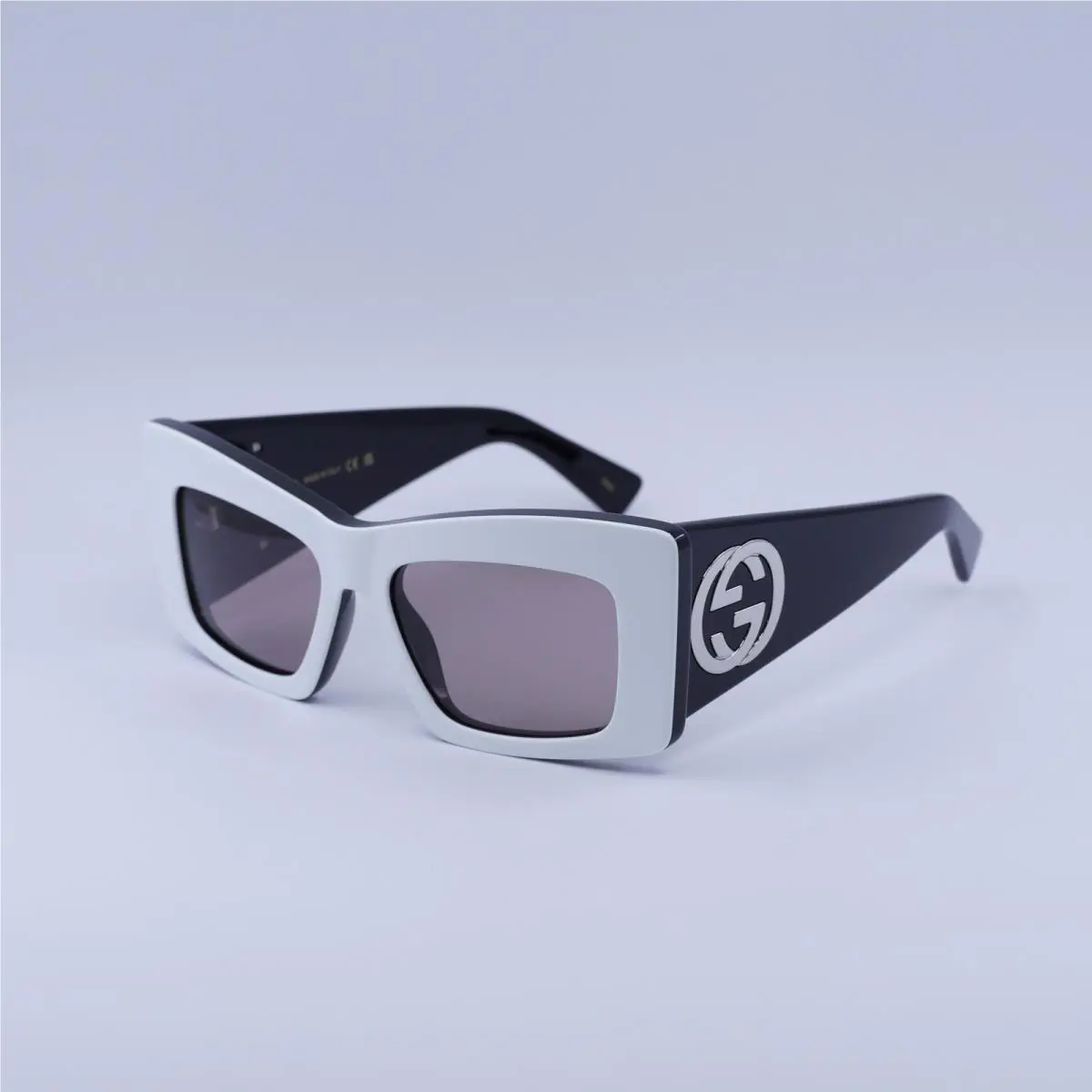 Gucci GG1842S 006 White/black/brown 53-17-140 Sunglasses - Frame: White/Black, Lens: Brown, code: 006