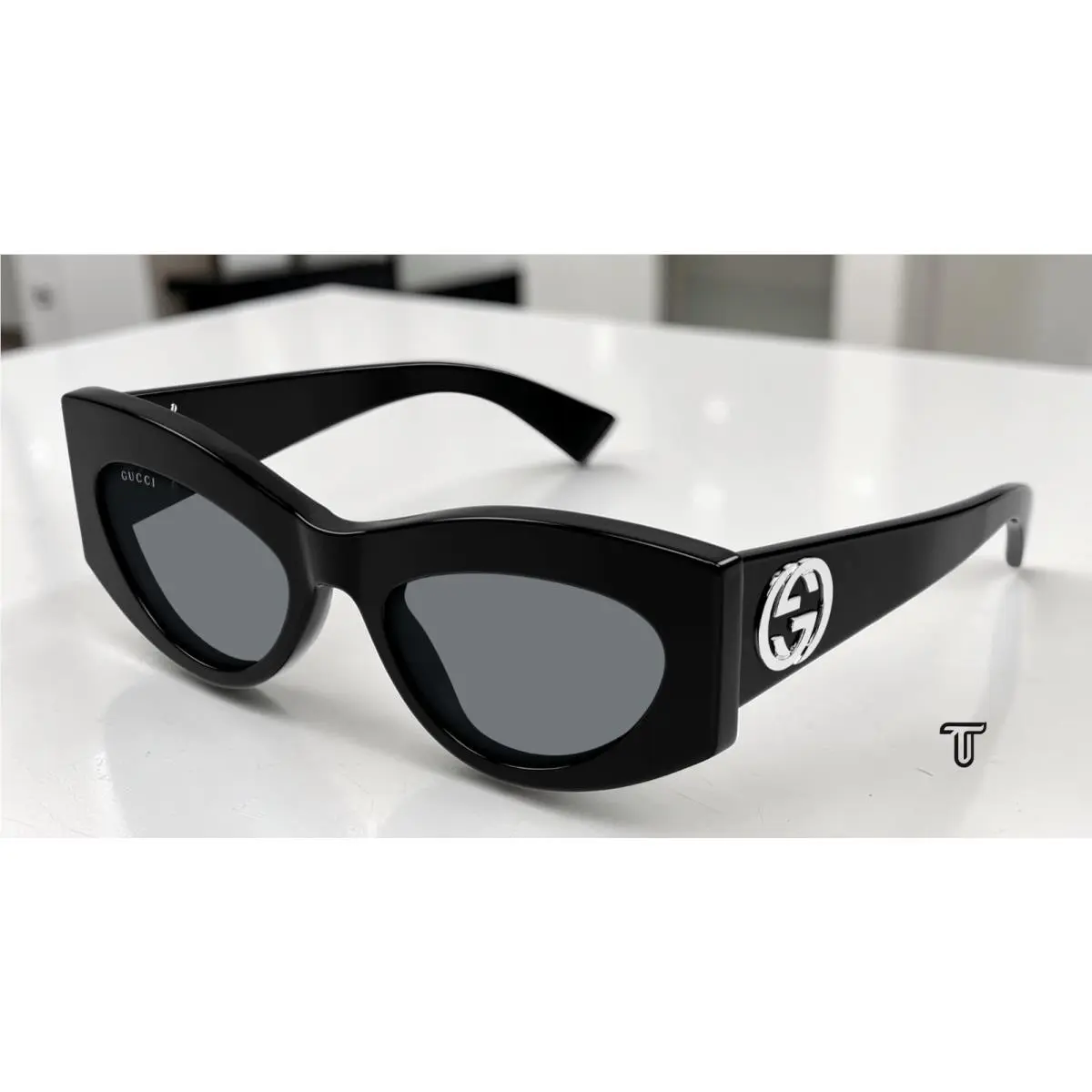 Gucci GG1843S 001 Black Black Smoke Lens 53 mm Cat Eye Women`s Sunglasses