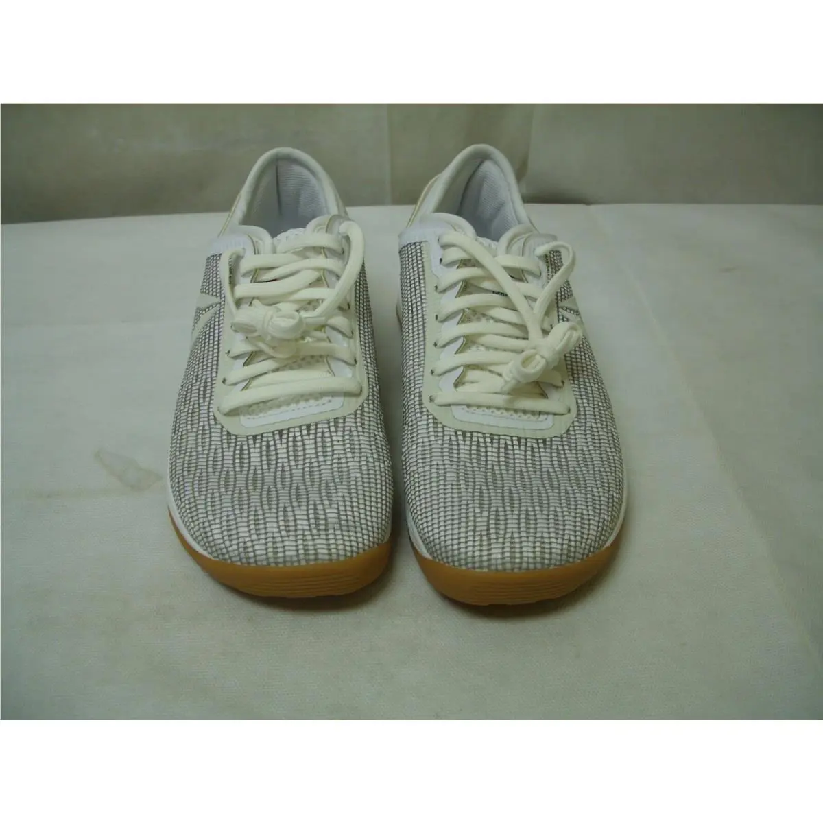 Reebok shoes - CN1039 - CN1039 - White, Classic White, Red, Blue 19