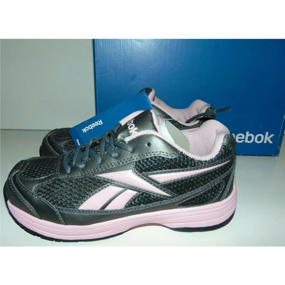 Reebok shoes - Pink 6