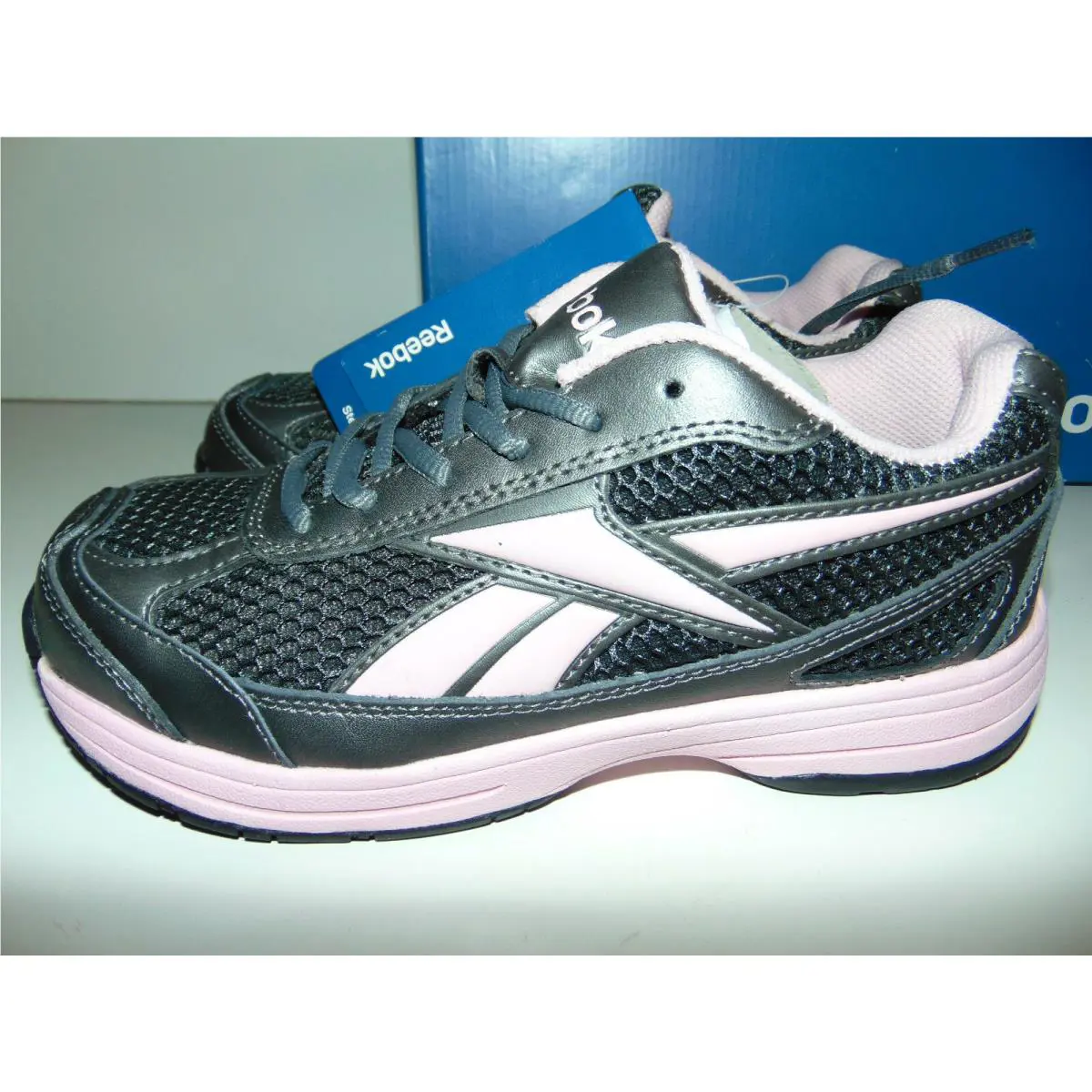 Reebok shoes - Pink 7