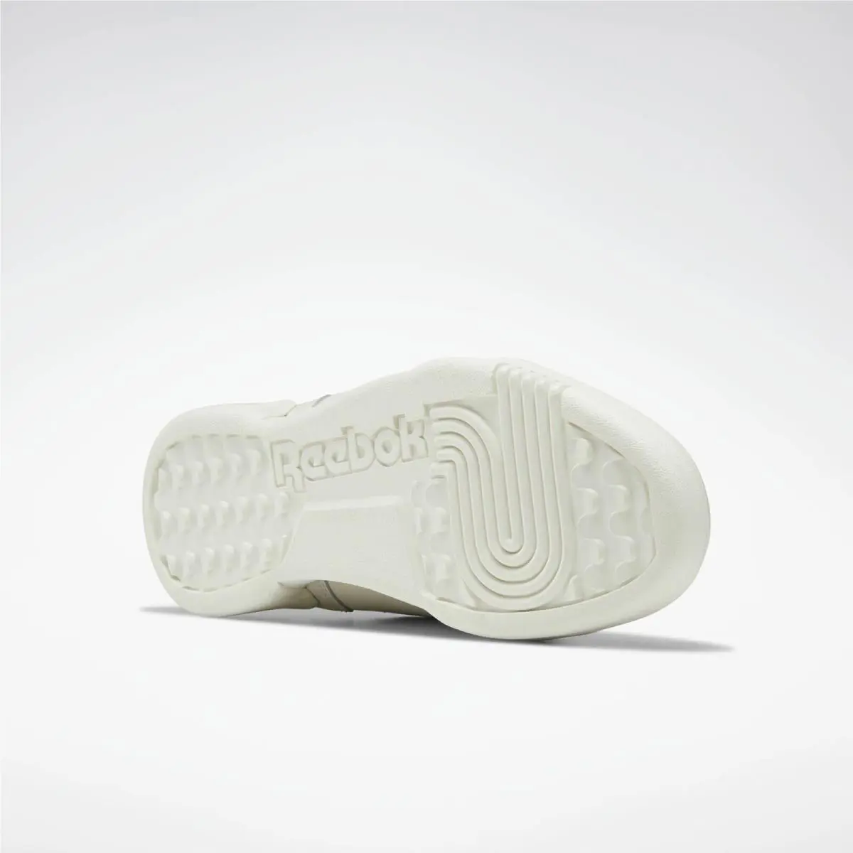 Reebok shoes - Reebok Workout Lo Plus - Workout Plus - Chalk/Pink/Red/Rose Dust 3