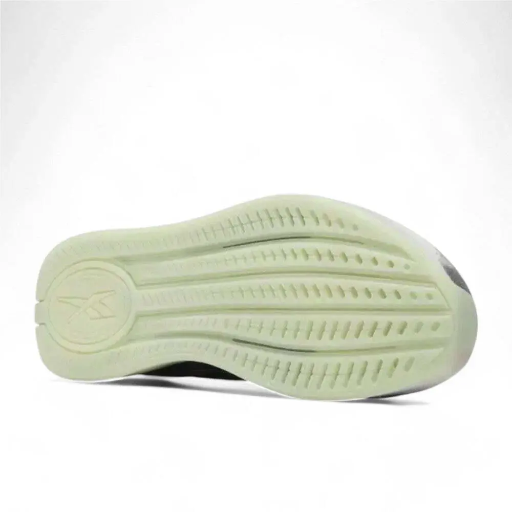 Reebok shoes - Cblack/Wasplm/Stoglw 14