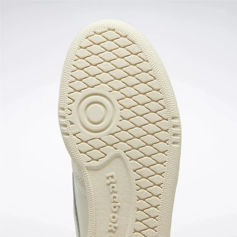 Reebok shoes - Chalk / Alabaster / Glen Green 20