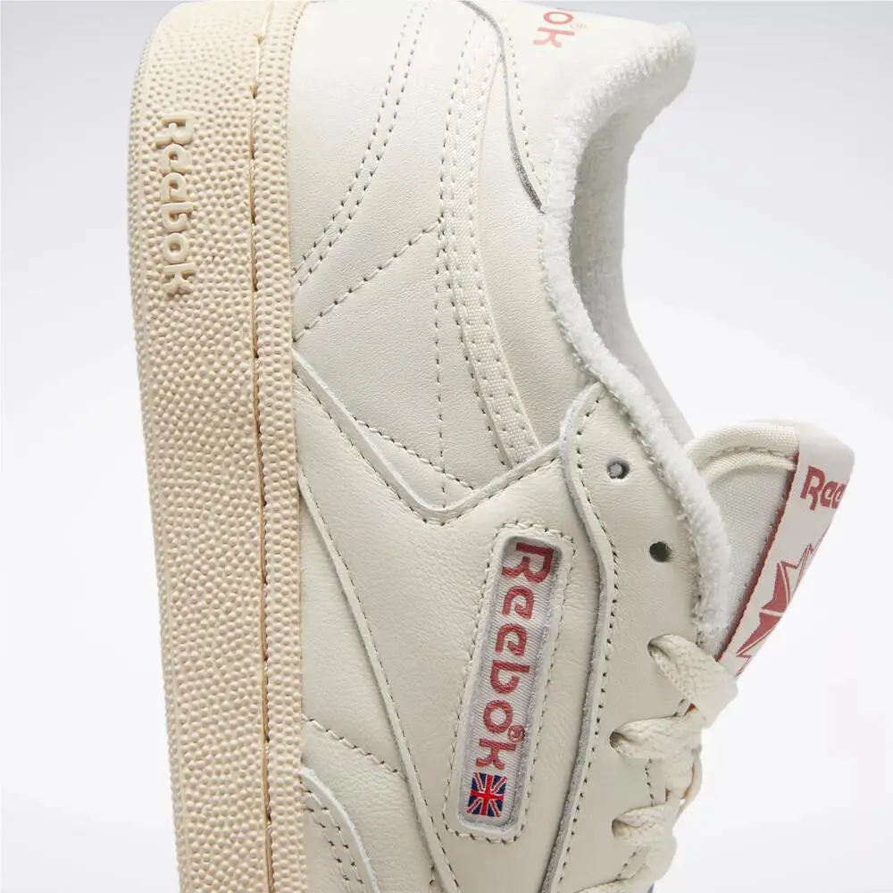 Reebok shoes - Chalk / Alabaster / Glen Green 40