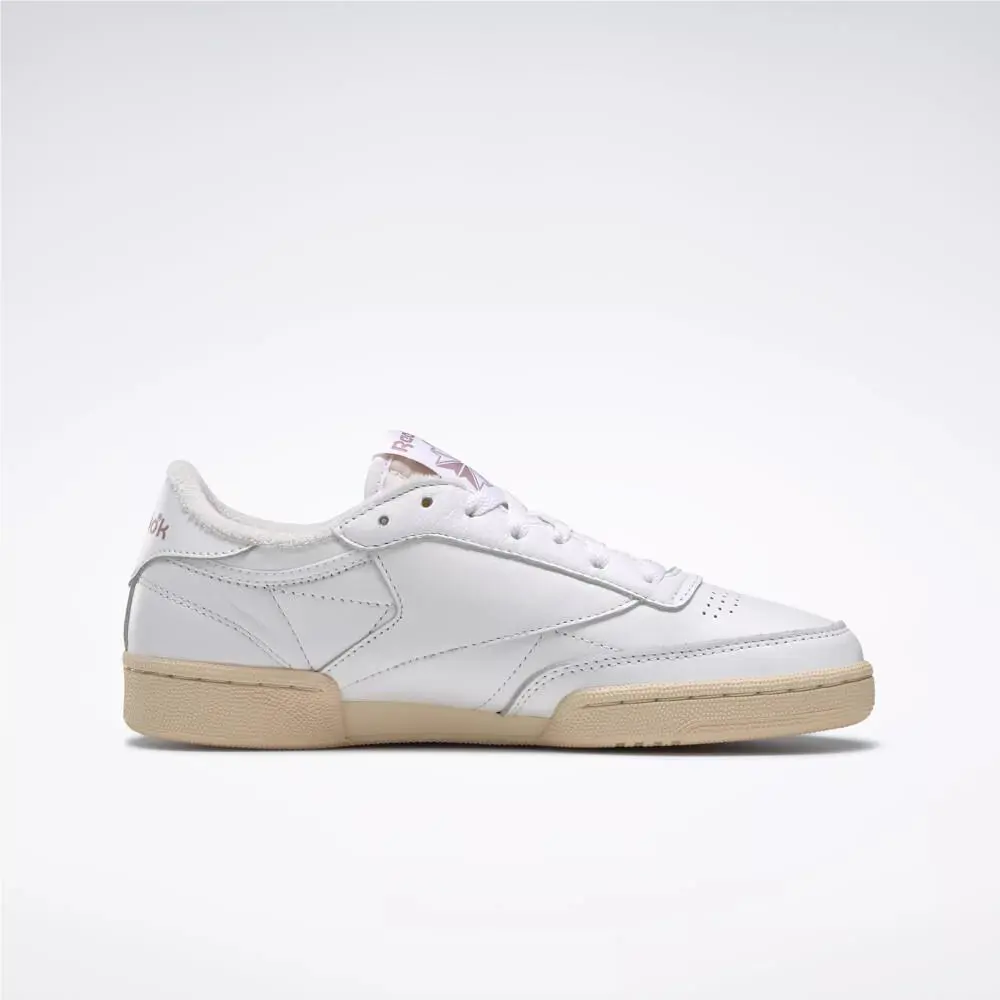 Reebok shoes - Chalk / Alabaster / Glen Green 31