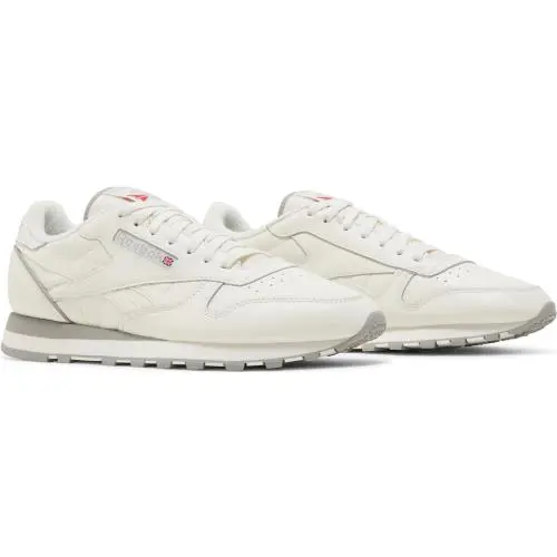Reebok shoes - Chalk/Chalk/Vector Red 0