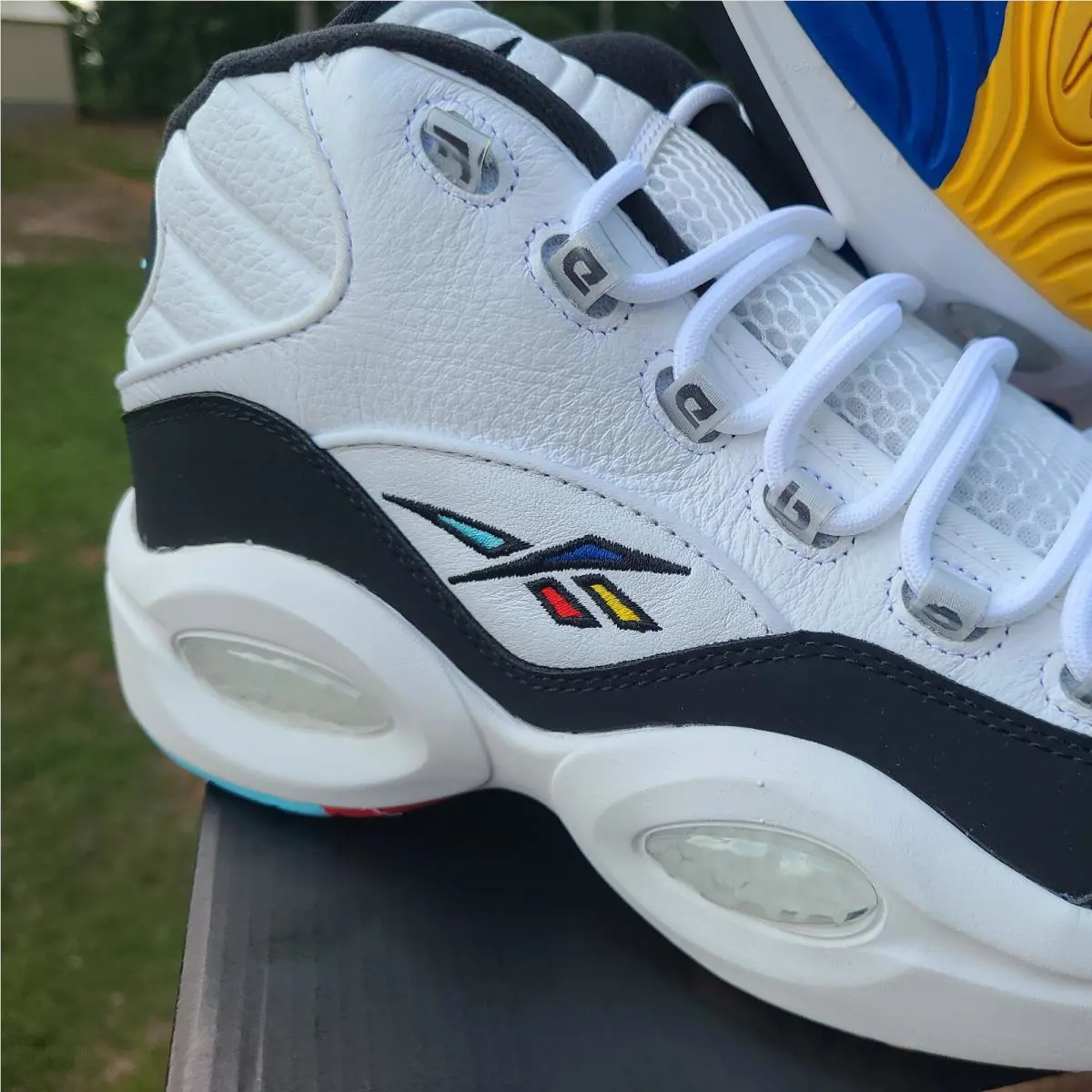 Reebok shoes - Reebok Question Mid - Question Mid - H01321 - Multicolor 0