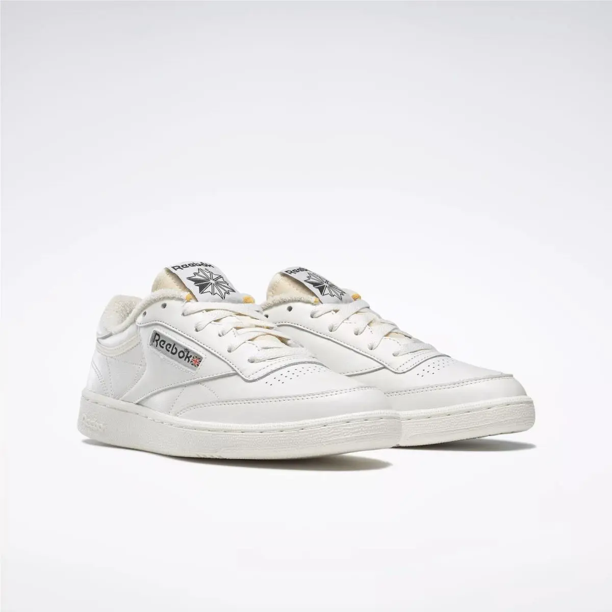 Reebok shoes - Chalk/Chalk/Black 6
