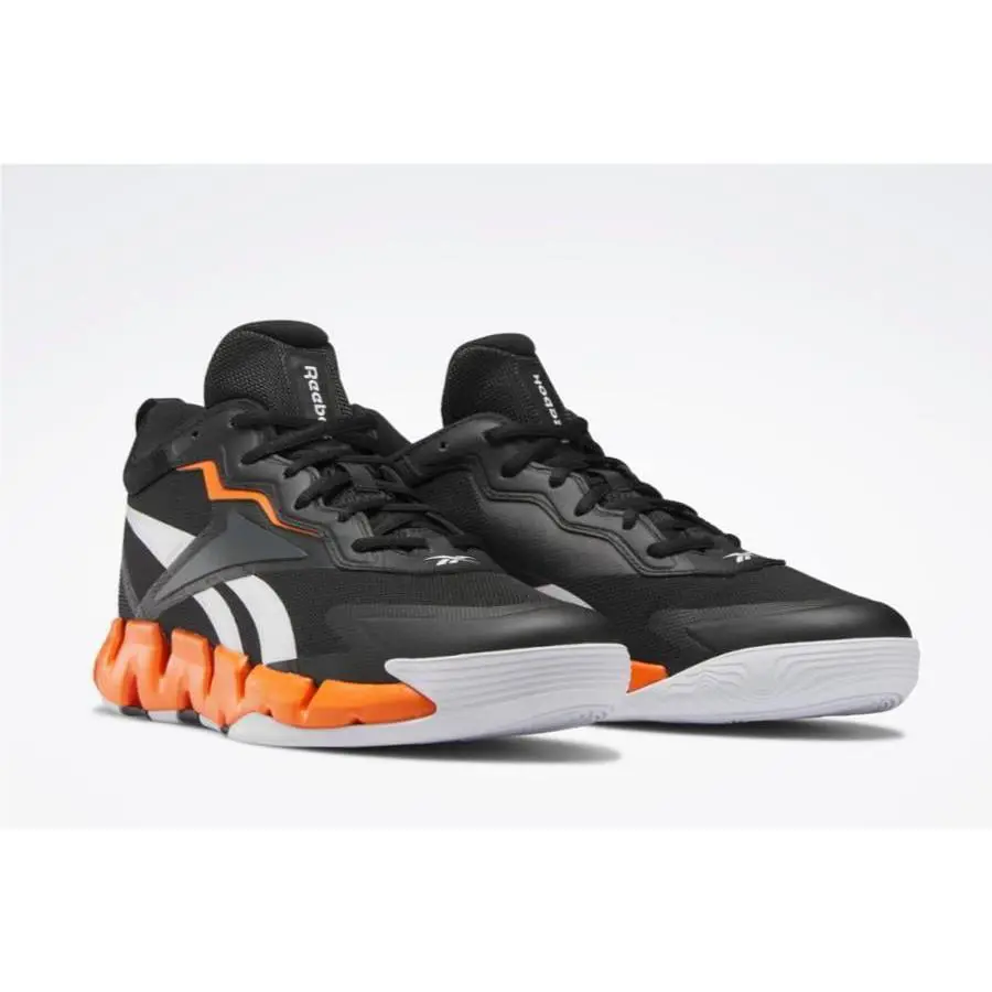 Reebok shoes - Cblack/Ftwwht/Smaora 6