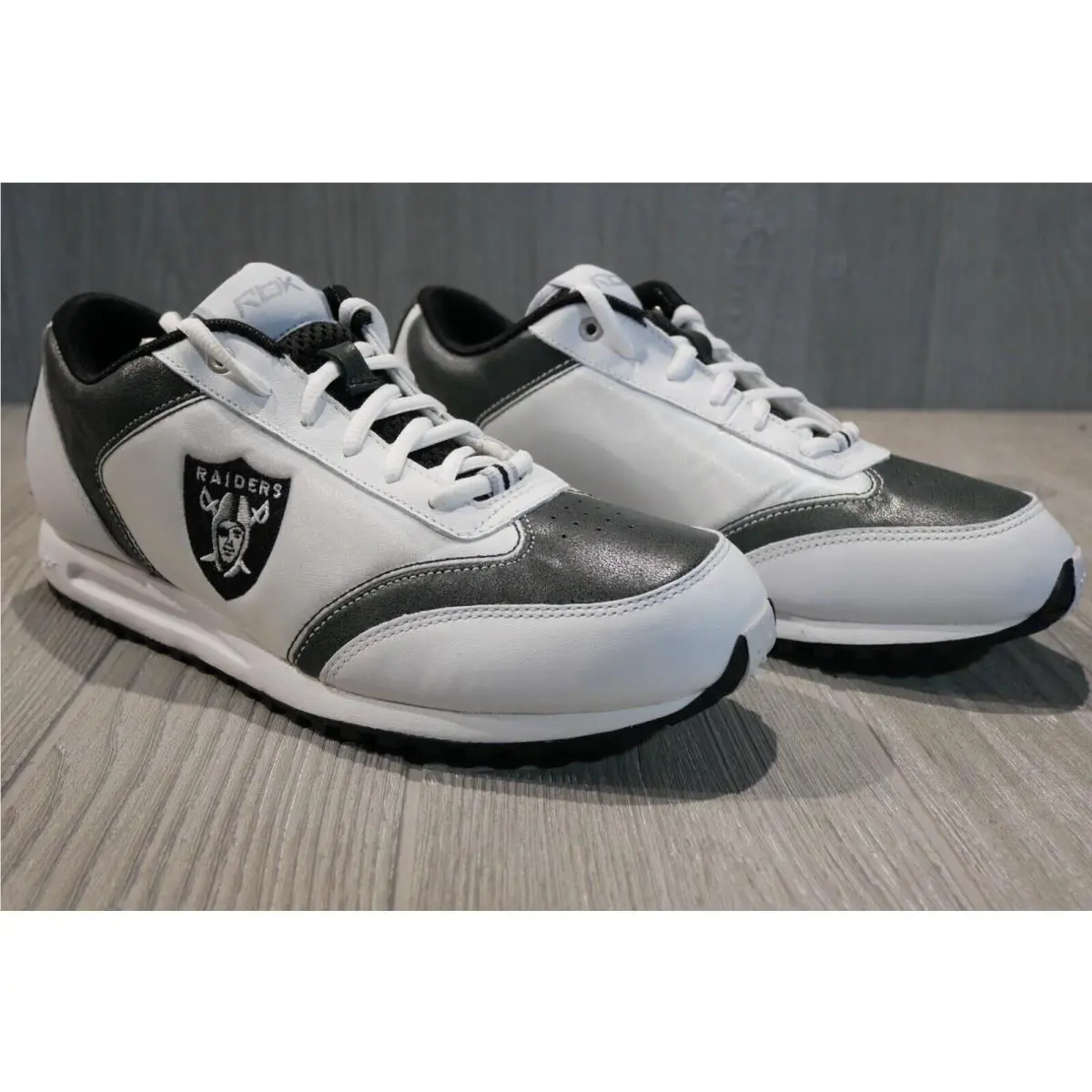 Reebok shoes - Black 1