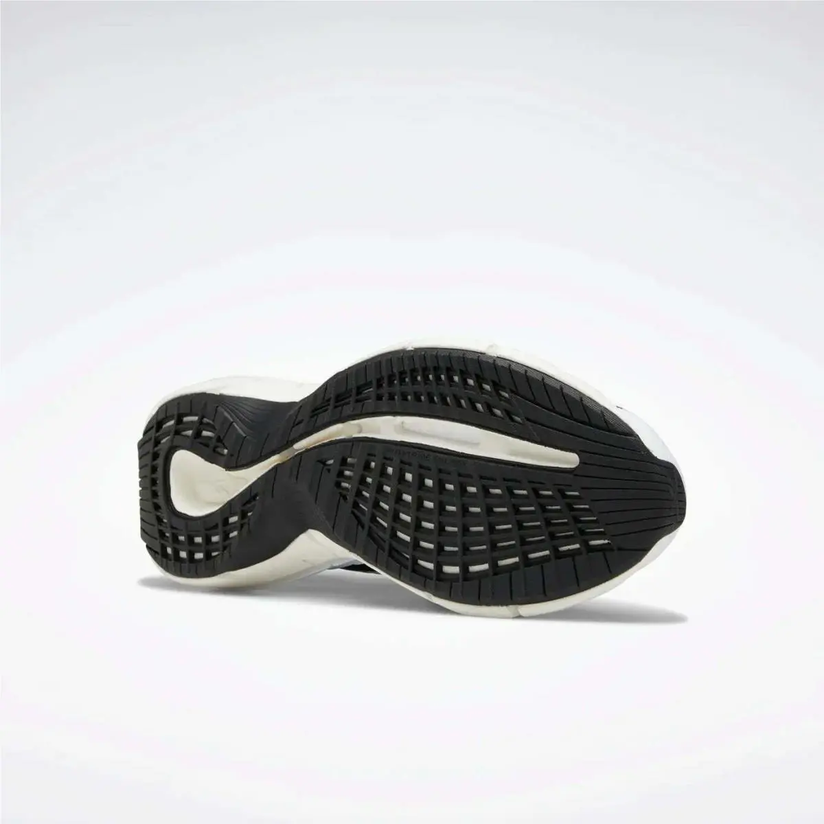 Reebok shoes - Black/Ftwwht/Clatea 4