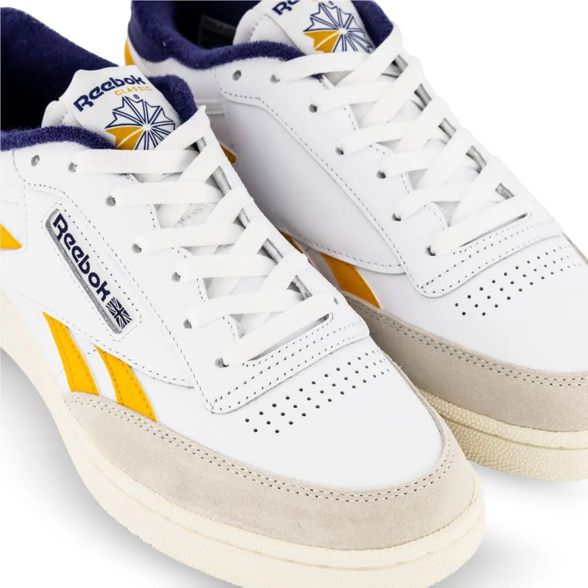 Reebok shoes - Reebok Club C - Club - GX0386 - White/ Gold/ Bold Purple 4