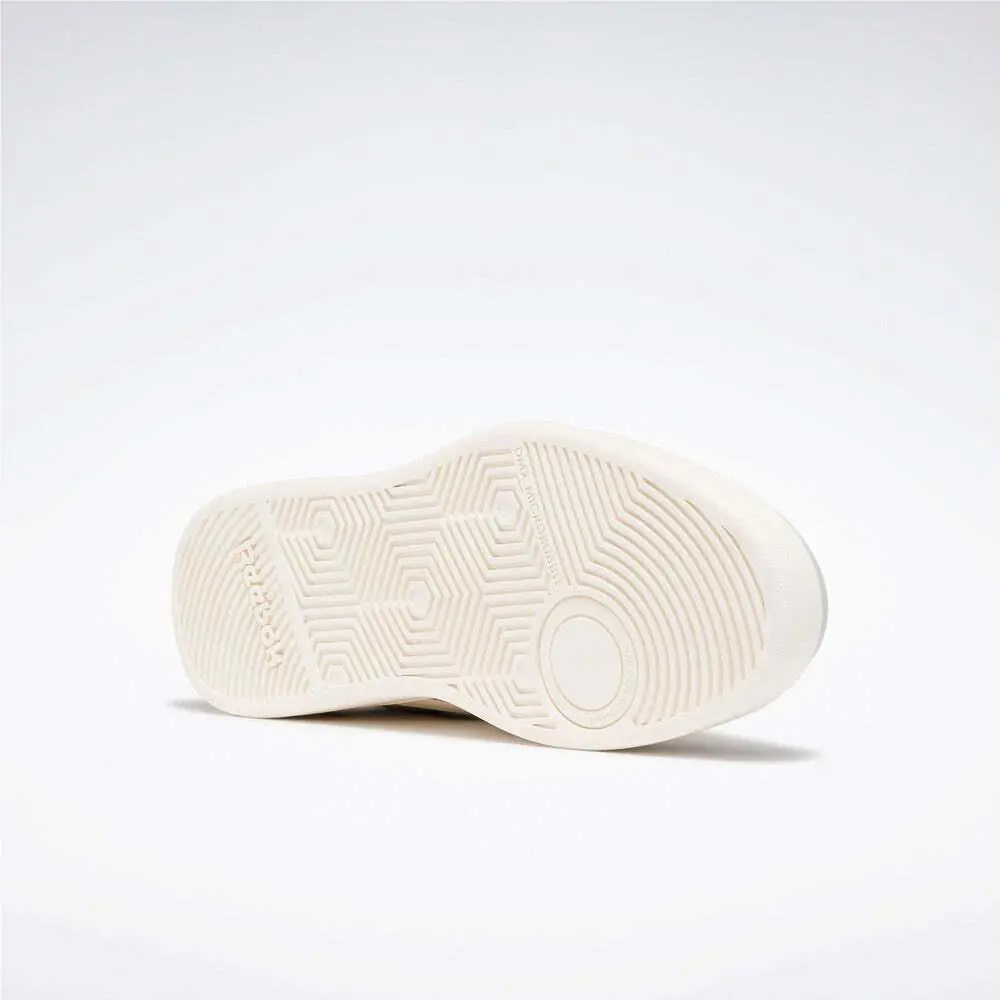 Reebok shoes - Chalk/Pugry2/Vecnav 4